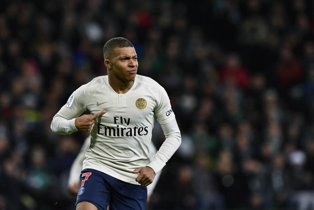 我国新增超20万颗卫星申请